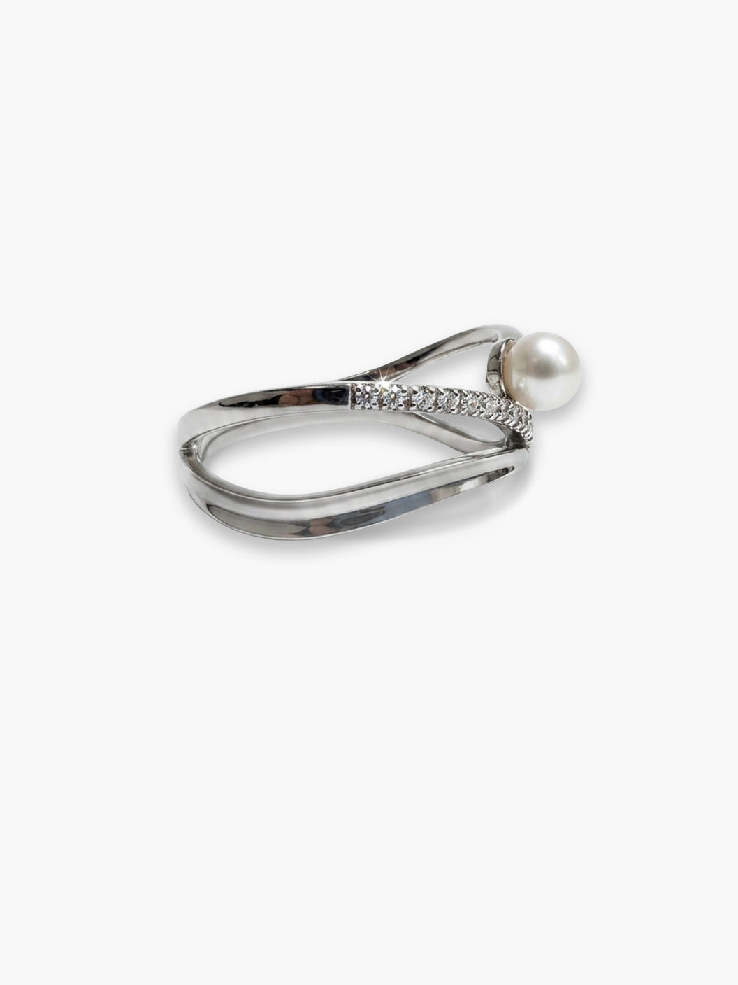 Pearl & Diamond Pavé Ring