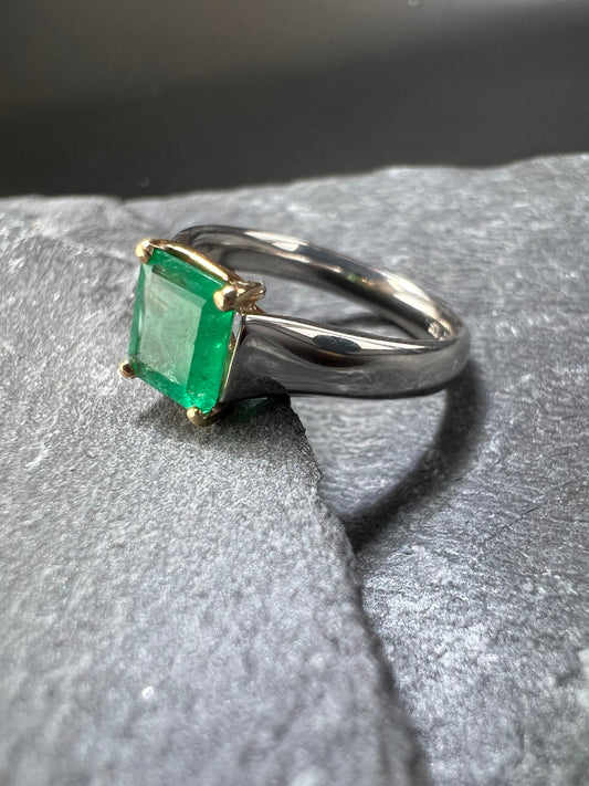 Emerald Cushion Ring
