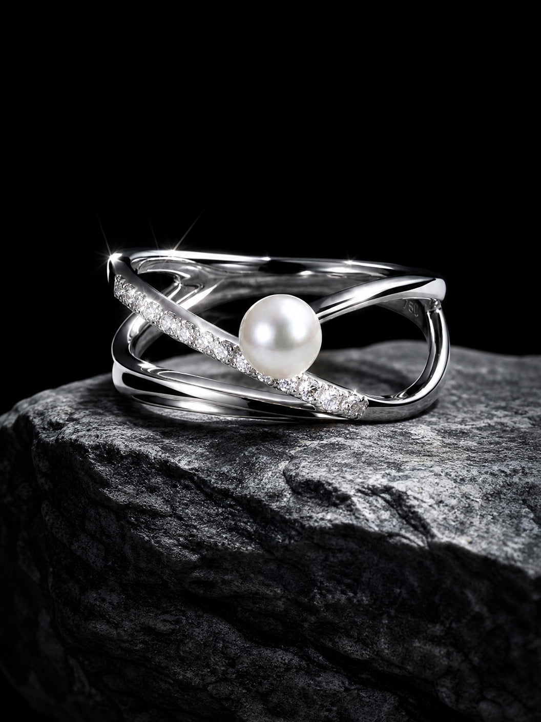 Pearl & Diamond Pavé Ring