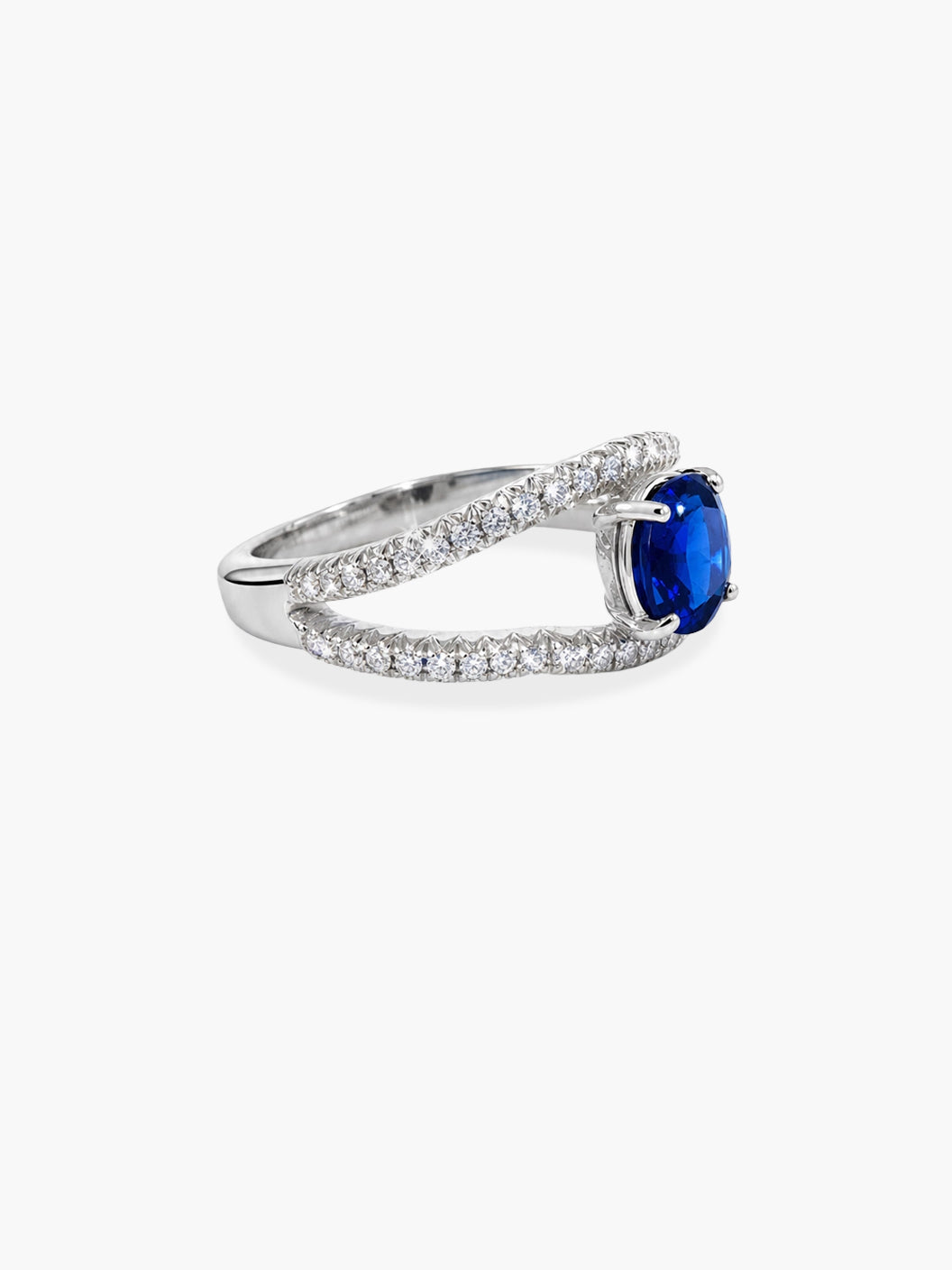 Sapphire & Diamond Pavé Oval Ring